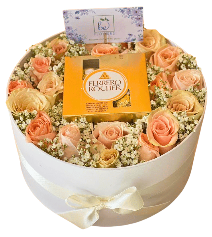 PRECIOSA ARREGLO FLORAL CON ROSAS, GYPSOPHILA Y CHOCOLATES FERRERO.